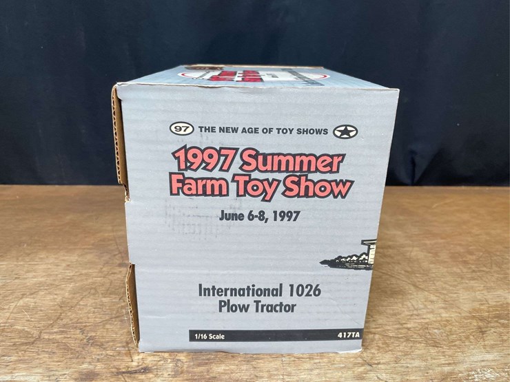 1/16-ih-1026-1997-sfts-nib-ertl-image-18