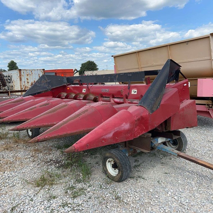 CASE IH 1063