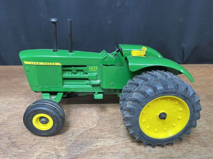 1/16-john-deere-5020-1991-nftm-nib-ertl-image-3