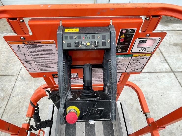jlg-2630es-image-27
