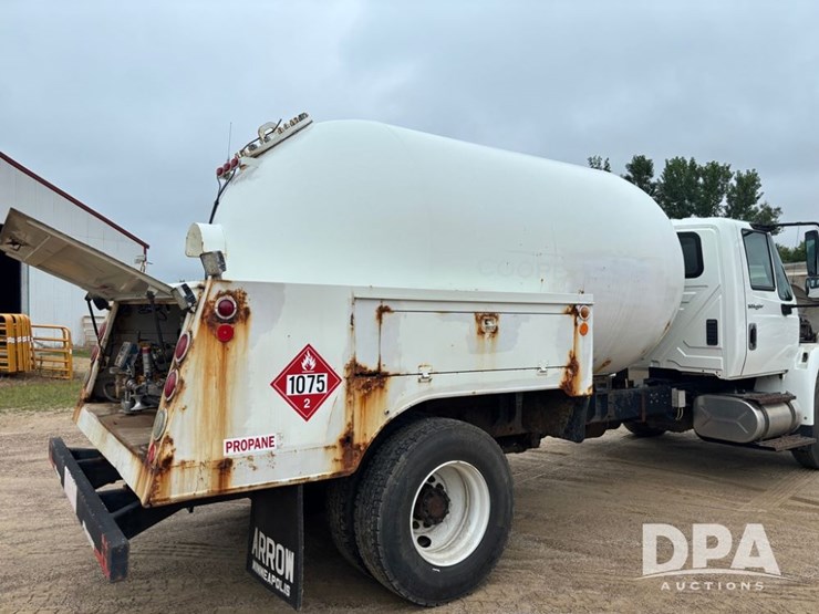 2013-international-durastar-4400-image-46