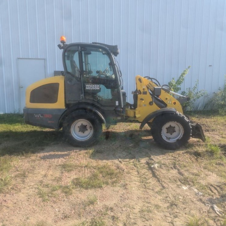 2017 WACKER NEUSON WL38