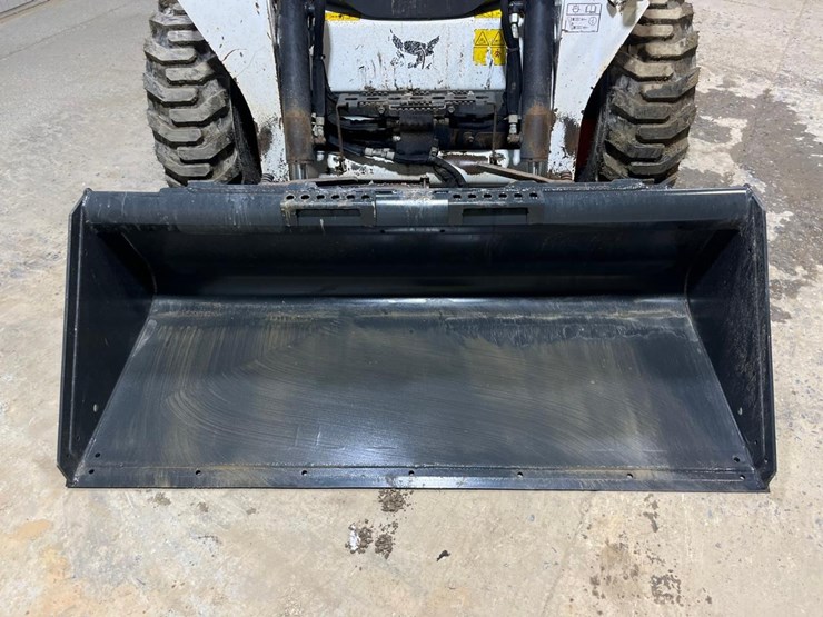 2022-bobcat-s590-image-9