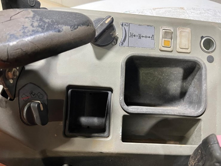2017-bobcat-e35-image-27