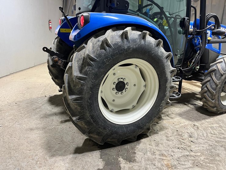 new-holland-workmaster-65-image-17