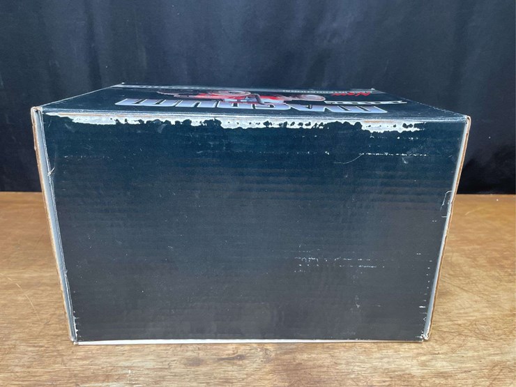 1/16-case-ih-magnum-7240-intro-nib-ertl-image-16