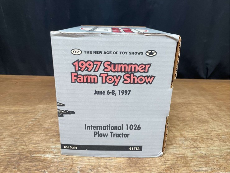 1/16-ih-1026-1997-sfts-nib-ertl-image-16