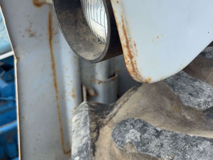 ford-4000-image-15