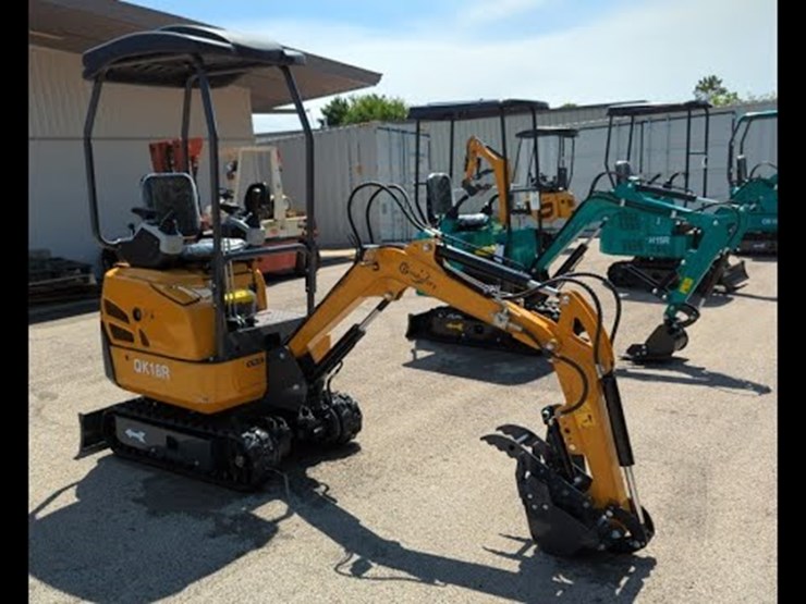 2025-cfg-qk18r-mini-excavator,-unused,-see-details-for-video-image-1