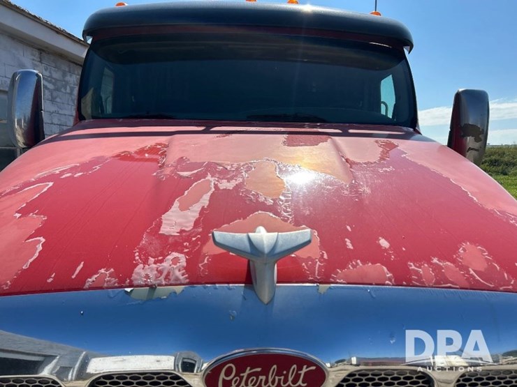2007-peterbilt-387-image-23