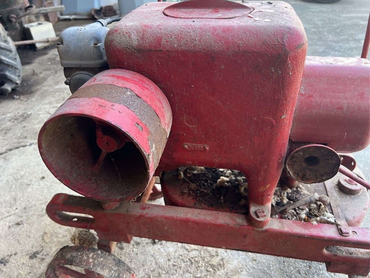 international-harvester-lb-engine-image-17