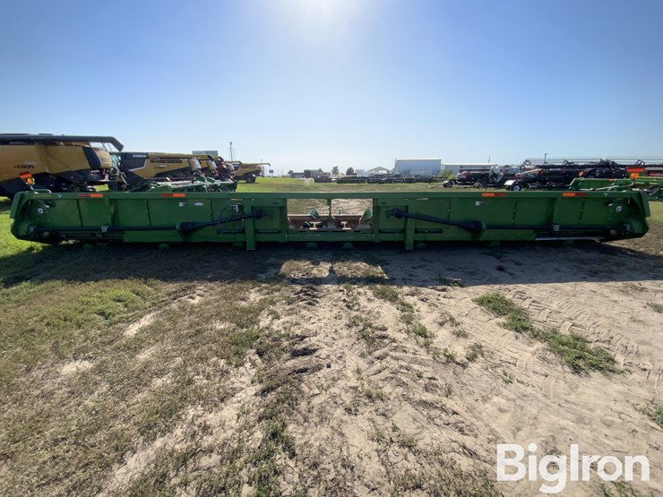 2018-john-deere-616c-image-6