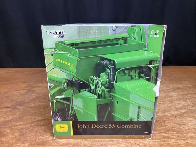 1/16-john-deere-55-combine-prestige-nib-ertl-image-9
