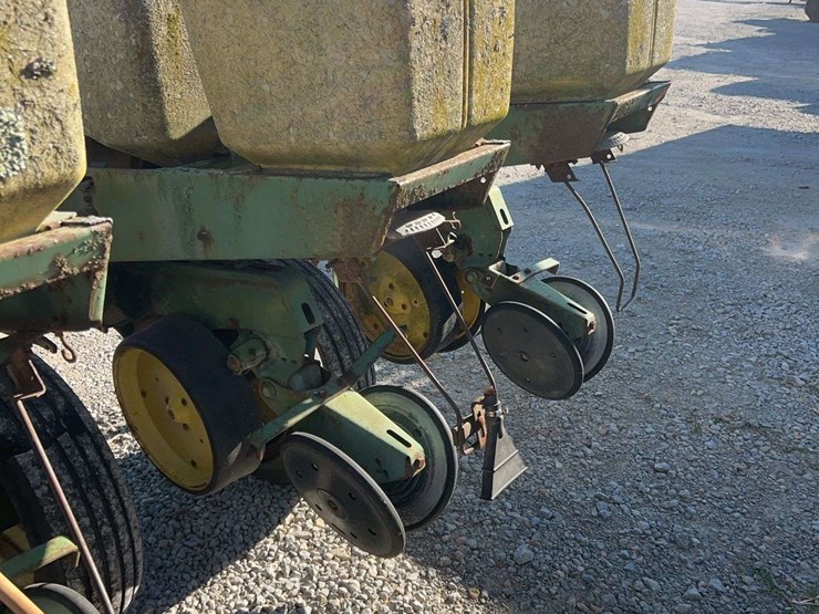 john-deere-7000-image-5