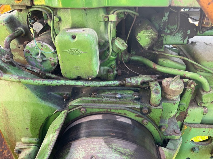 john-deere-720-image-22