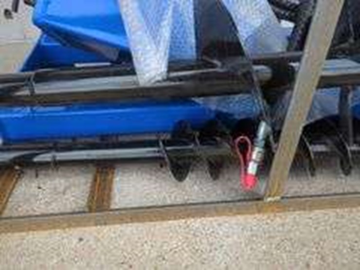 2025-cfg-ssecag-y-with-3-bits-skid-steer-auger,-unused-image-2