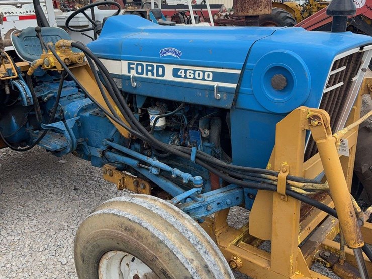 ford-4000-image-4