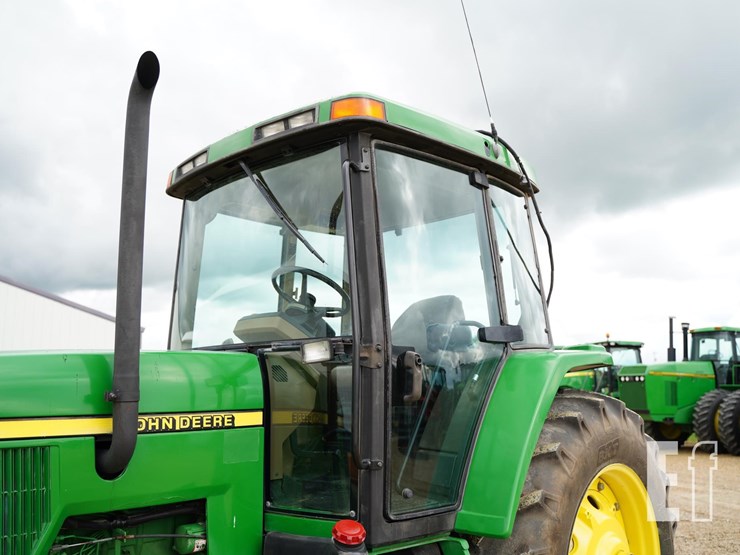john-deere-7410-image-10