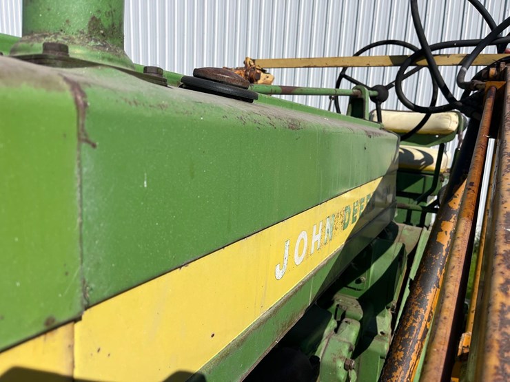john-deere-720-image-10