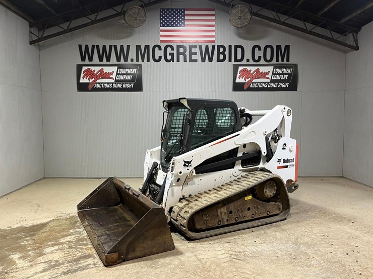 2015-bobcat-t770-image-1