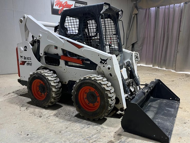 2022-bobcat-s740-image-7