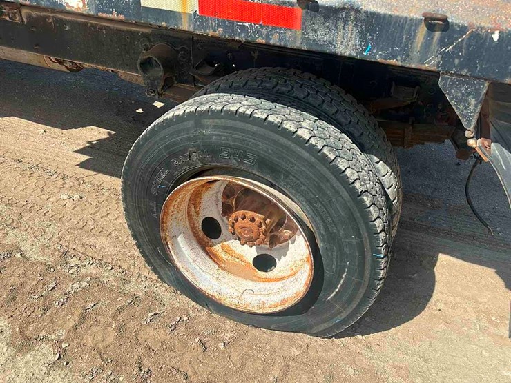 2000-ford-f650-image-6