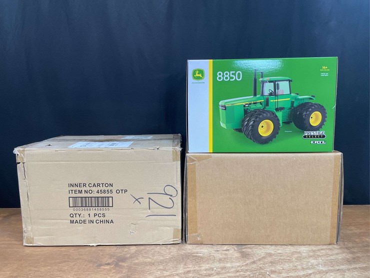 1/16-john-deere-8850-prestige-nib-ertl-image-11