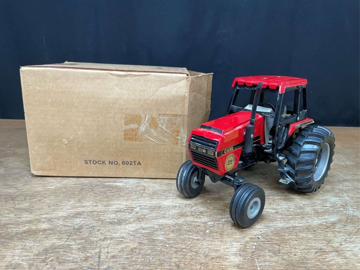 1/16-case-ih-2594-1985-collector-nib-ertl-image-1