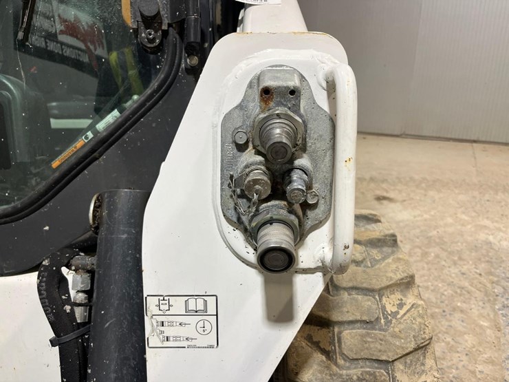 2018-bobcat-s595-image-11