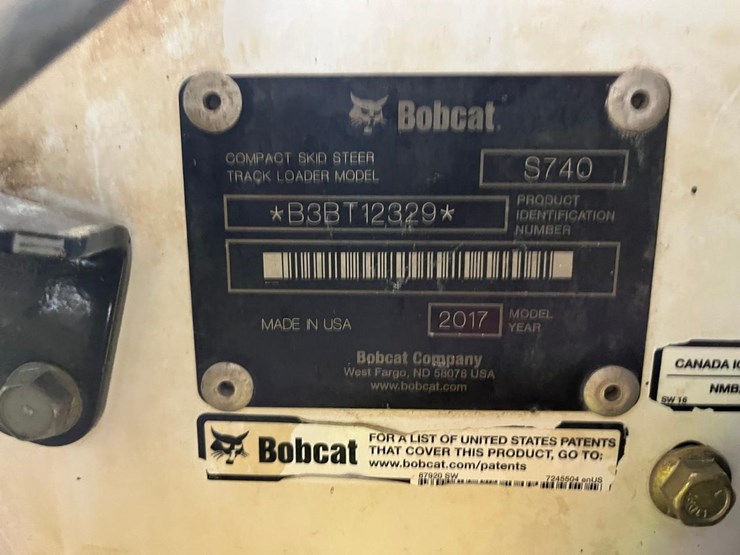 2017-bobcat-s740-image-28
