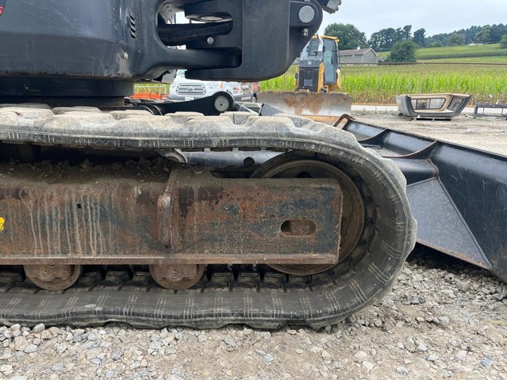 2022-bobcat-e88-image-23