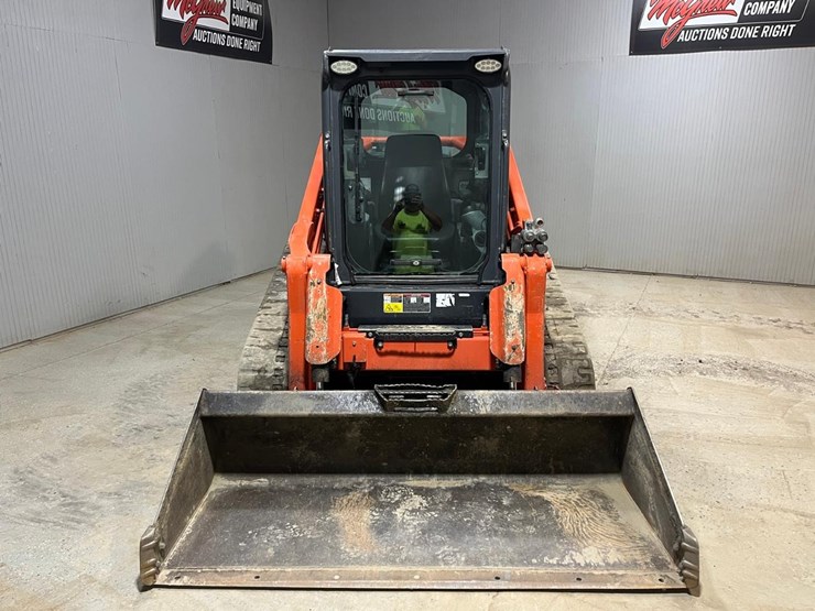2022-kubota-svl97-2-image-8