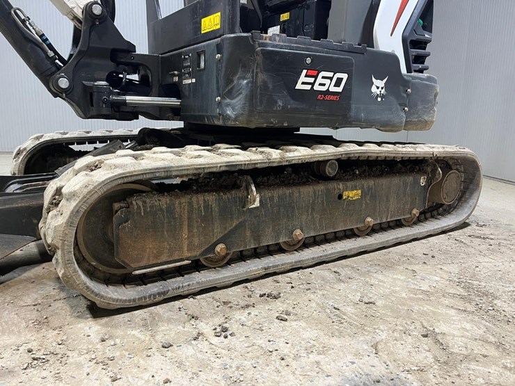 2023-bobcat-e60-image-14