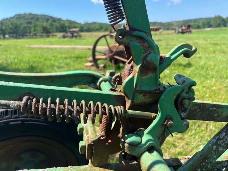 oliver-1-bottom-plow-image-15