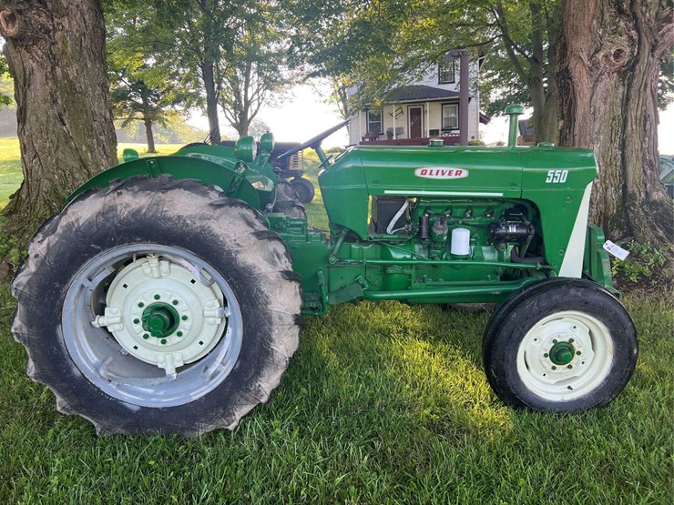 oliver-550-image-2