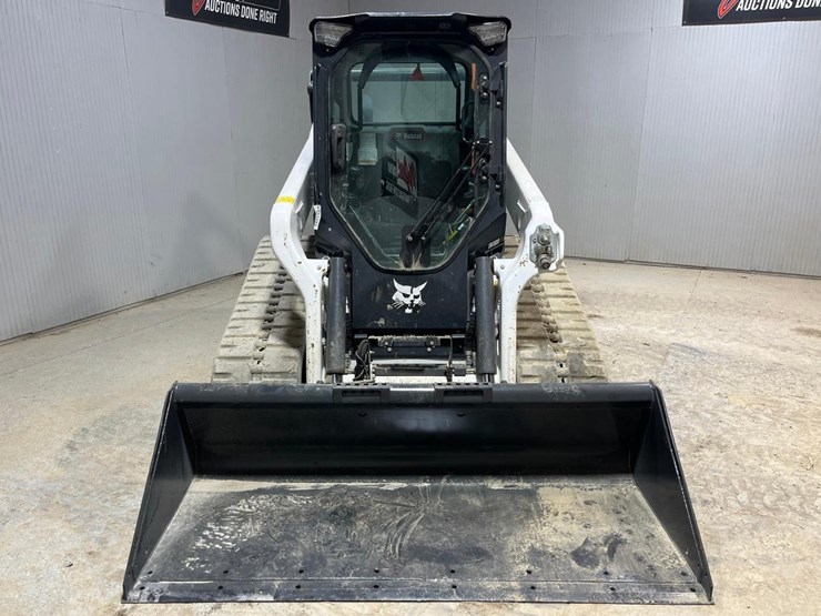 2022-bobcat-t76-image-8