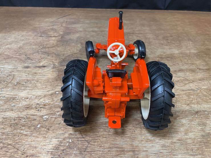 1/16-ac-d19-1989-nfts-nib-ertl-image-8