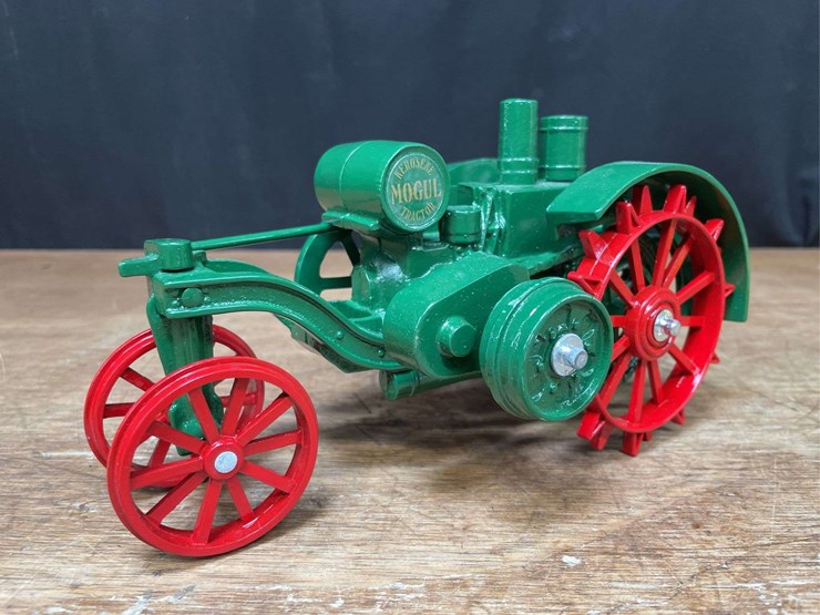 1/16-ihc-mogul-10-20-kerosene-heritage-series-sm-image-1