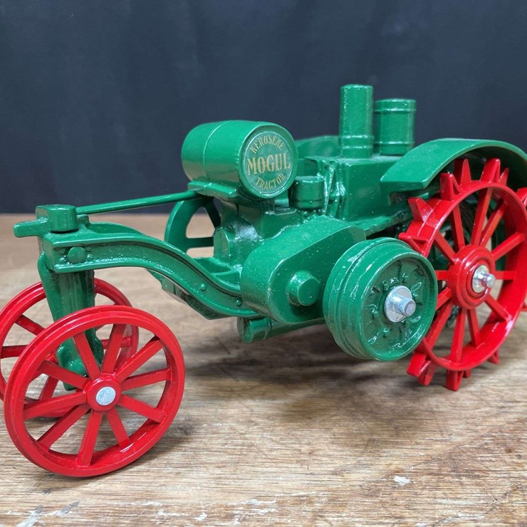 1/16 IHC Mogul 10-20 Kerosene Heritage Series SM