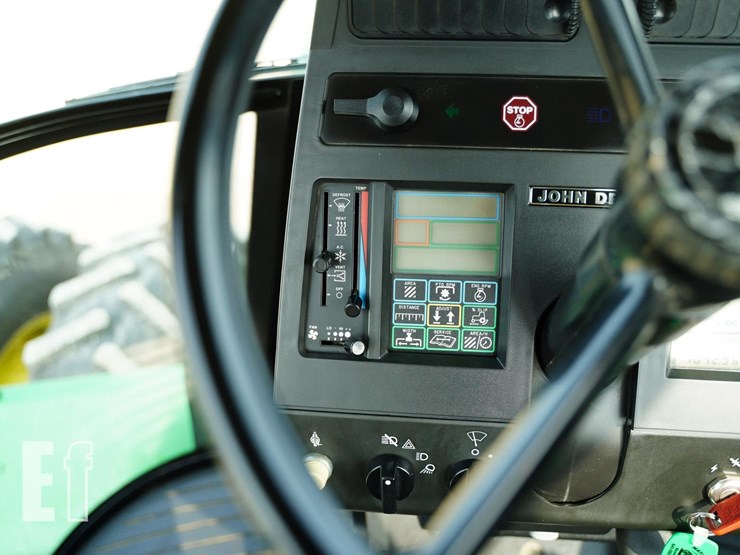 1993-john-deere-8570-image-36