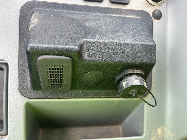 2022-bobcat-e88-image-32