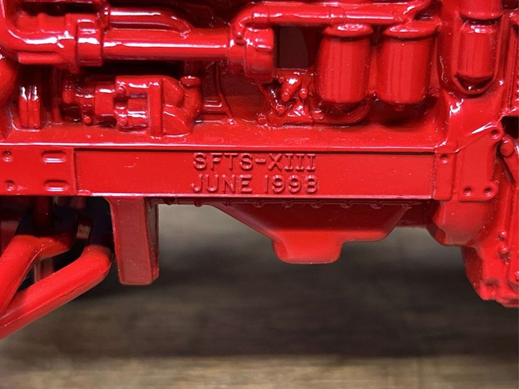 1/16-ih-1256-1998-sfts-nib-ertl-image-4