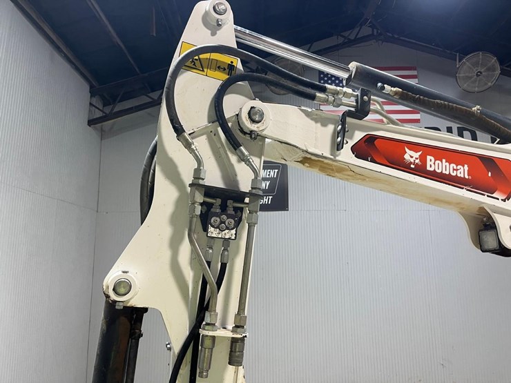 2022-bobcat-e35-image-11
