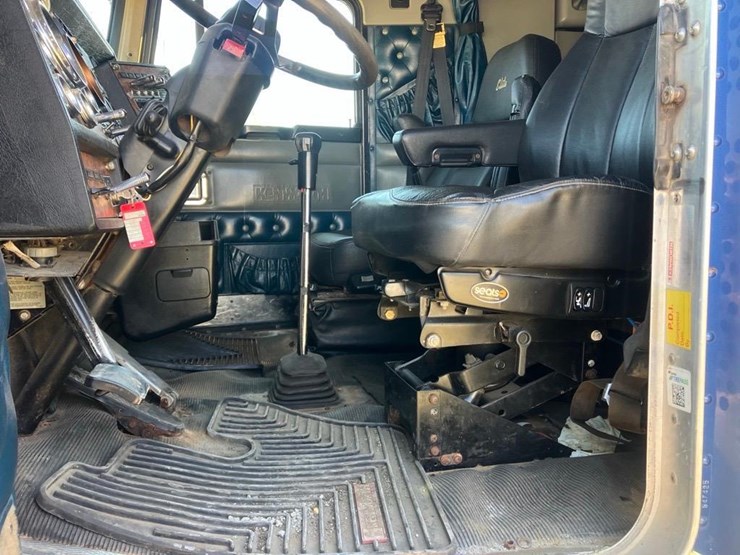 2000-kenworth-w900-image-38