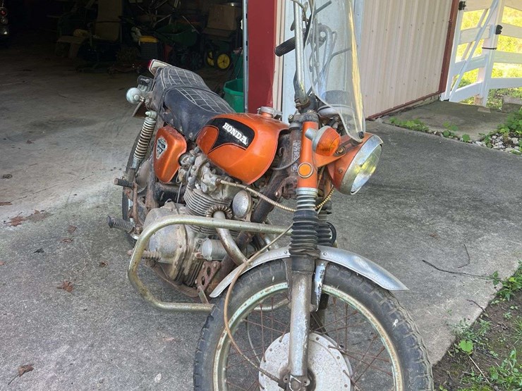 1971-honda-450-motorcycle-image-5