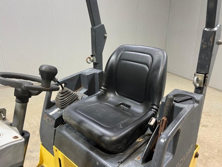 bomag-bw900-50-image-20