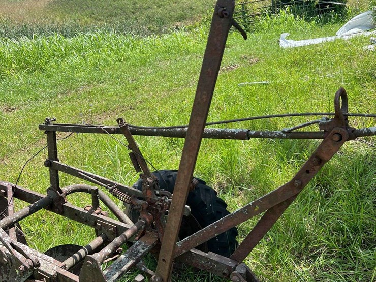 2-bottom-plow-image-12