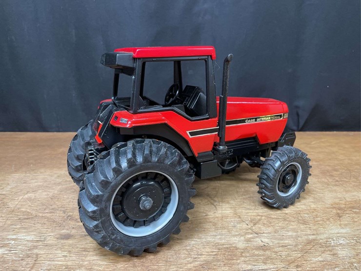 1/16-case-ih-7130-1990-strasbourg-nib-ertl-image-9