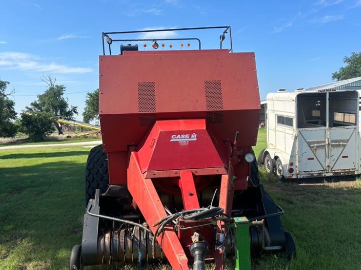 2001-case-ih-8590-image-2