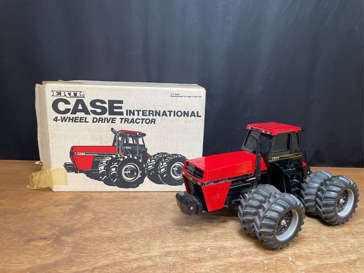 1/16-case-ih-4994-collector-nib-ertl-image-2